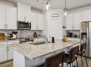 329 Almont Dr, Smyrna, TN 37167