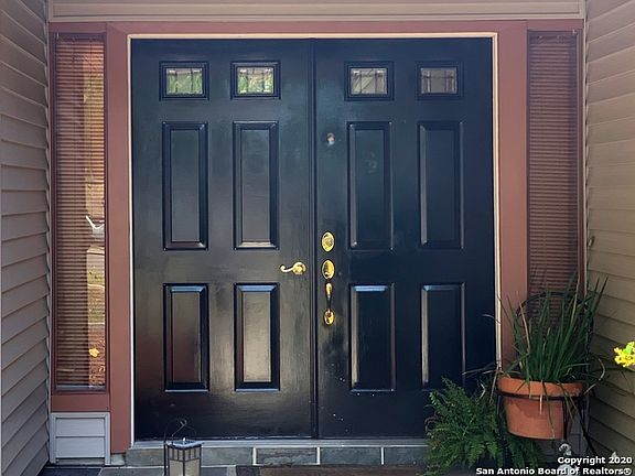 3rd image of 5802 Pine Country St