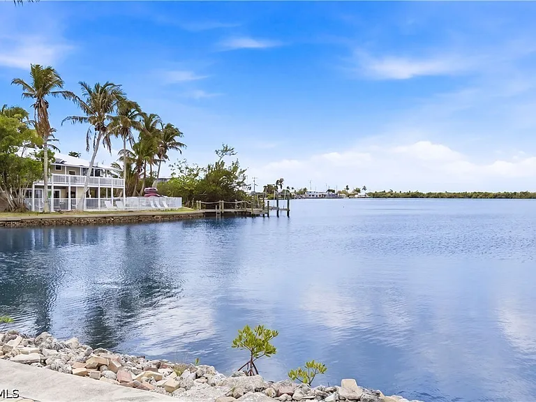 2669 Coco Plum Dr — Photo 37