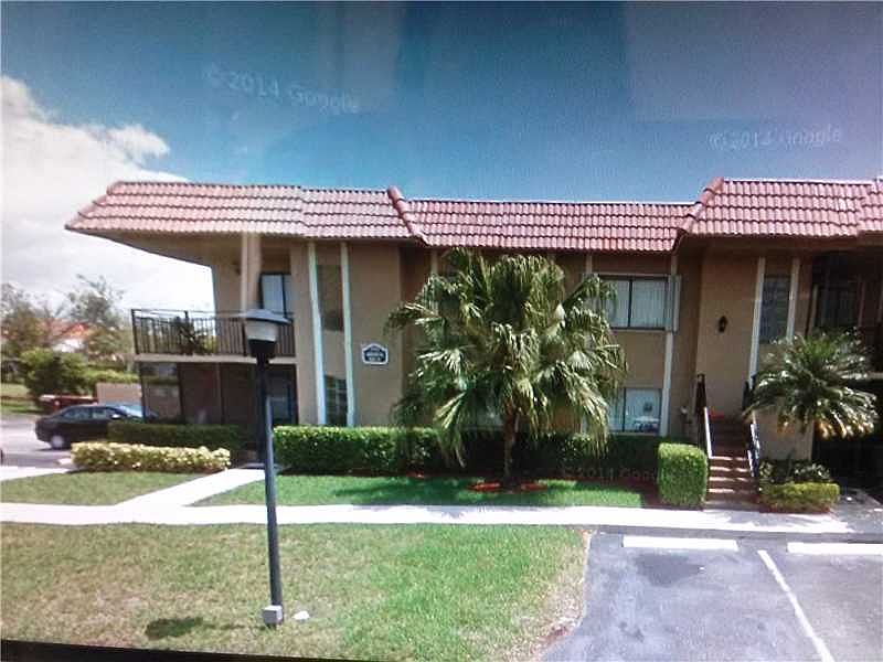 1st image of 342 Lakeview Dr APT 201