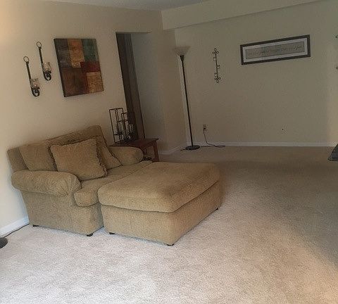 Large living area (12x23)