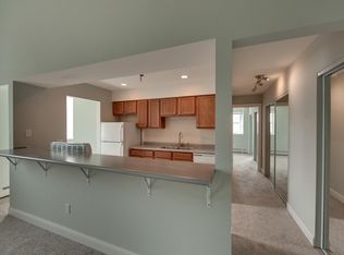 623 Laurel Ave APT 1B, Saint Paul, MN 55104