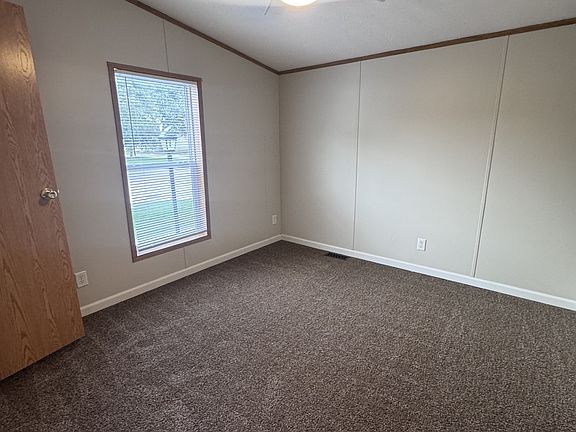 3rd image of 17060 Brookhurst St #127