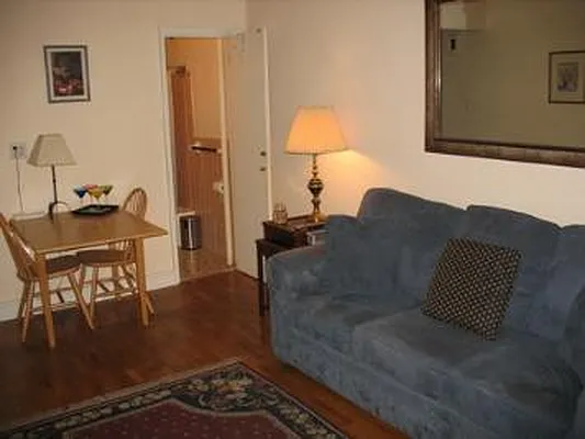 Rented by Corcoran | media 17