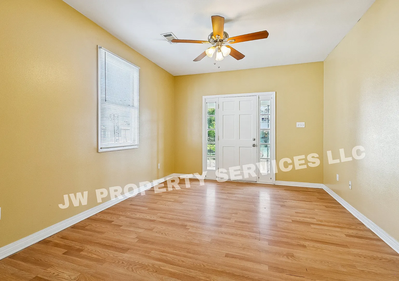 2522-24 N. Tonti St. — Photo 2