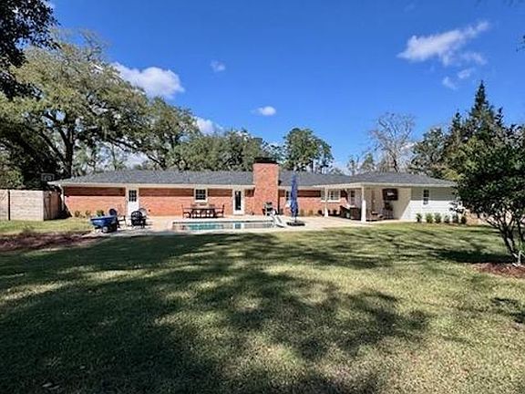5th image of 2625 Malin Dr