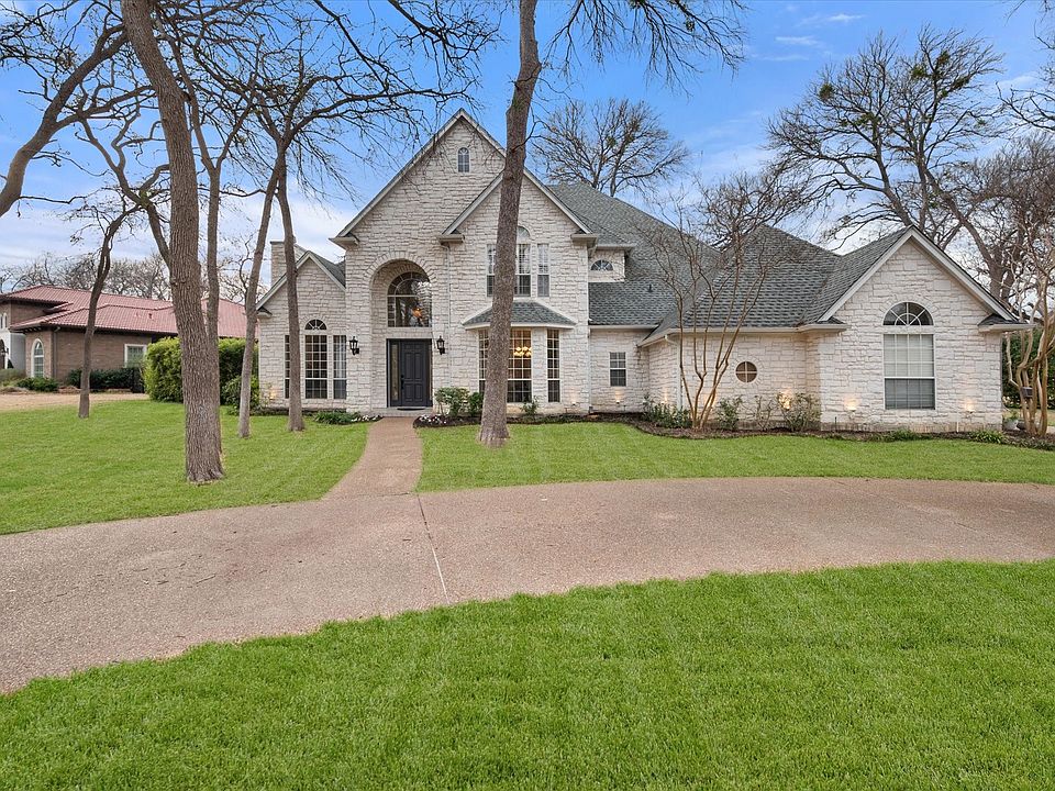 1st image of 6037 Forest River Dr