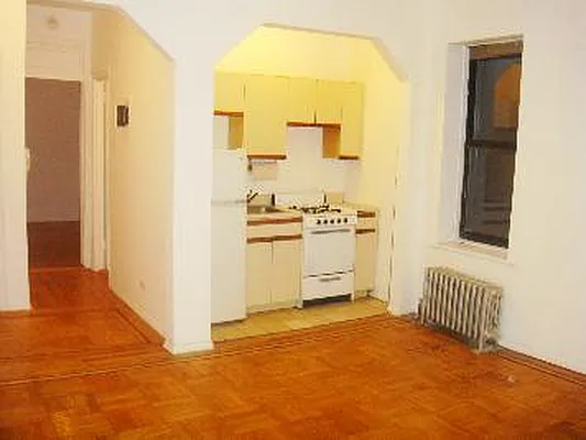 Rented by Corcoran | media 17