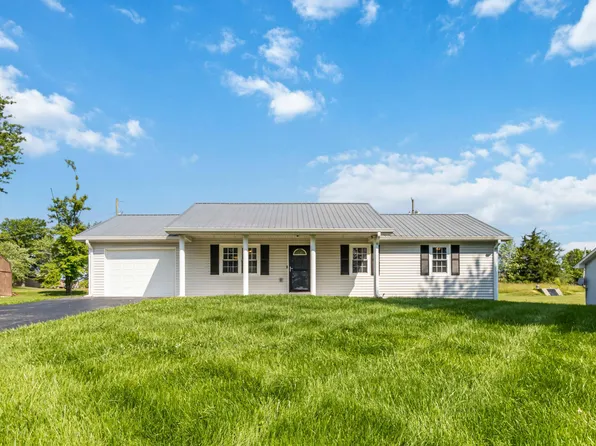 244 Shamrock St, Russell Springs, KY 42642