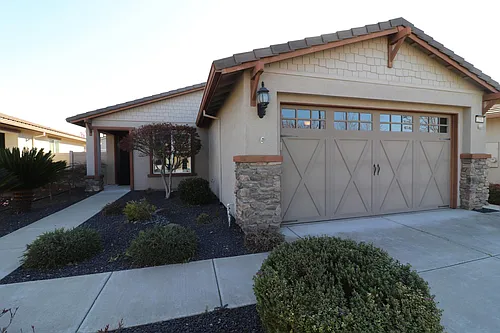 2331 Shadow Berry Dr Photo 1