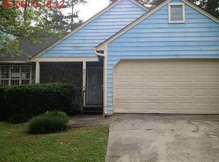 601 Woodcrest Manor Dr, Stone Mountain, GA