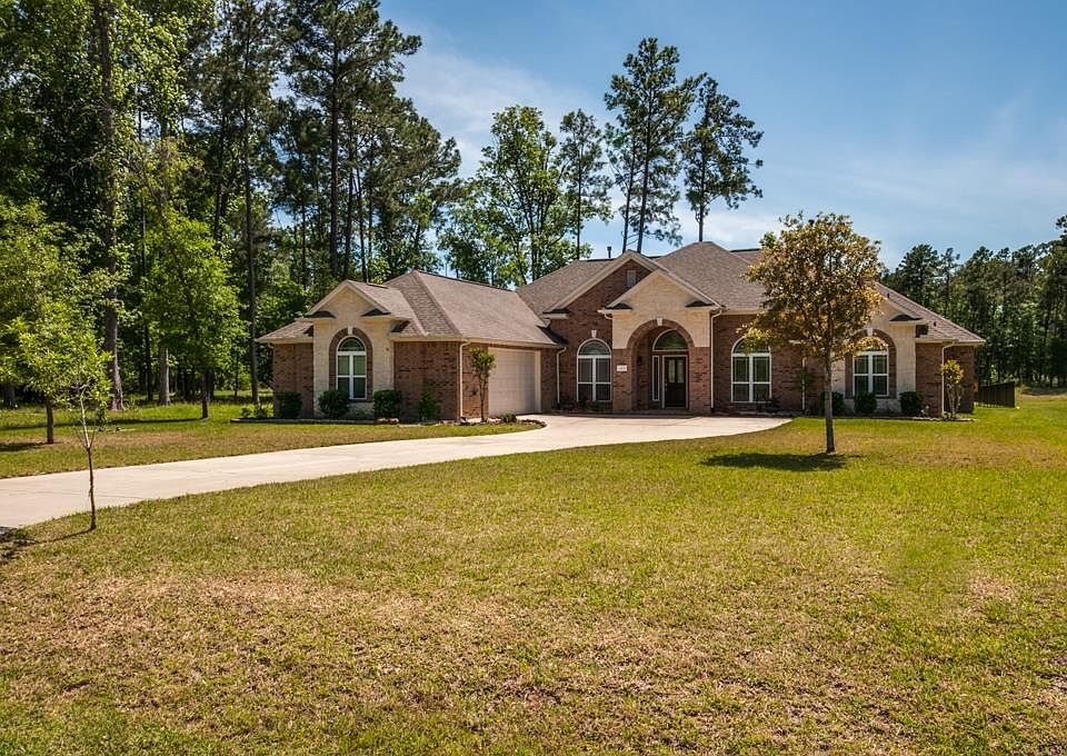 1st image of 28531 Monterey Cliff Ln