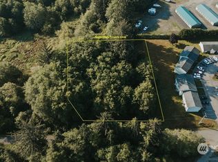 888 Weel Rd, Clallam Bay, WA 98326