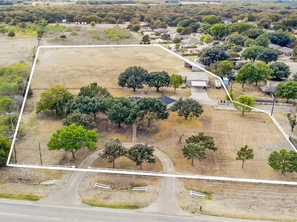 3528 Speegleville Rd, Woodway, TX 76712