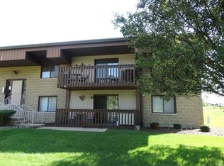 937 E Division St APT 2C, Lockport, IL 60441
