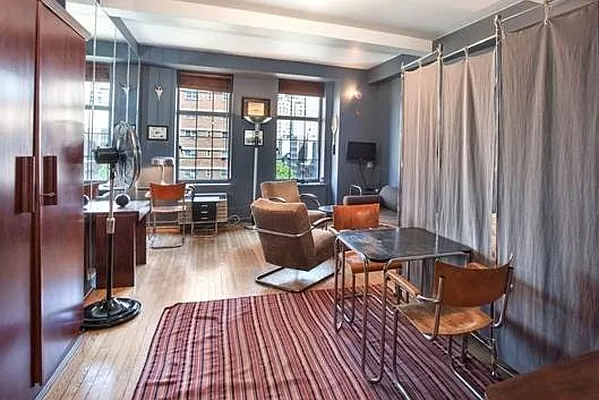 Rented by Douglas Elliman | media 33