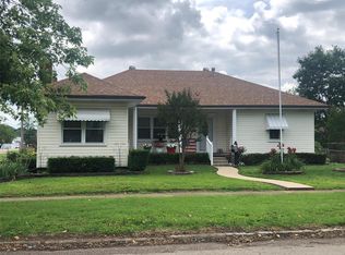 100 S Country Ln, Park Hills, MO 63601