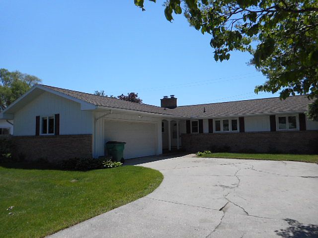1st image of 3452 Euclid Ct