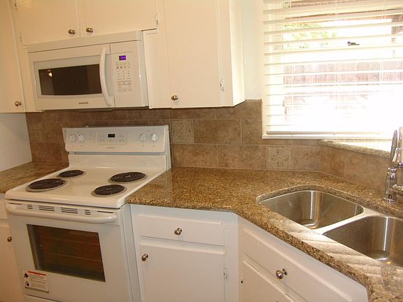 5th image of 2132 Crescent Dr