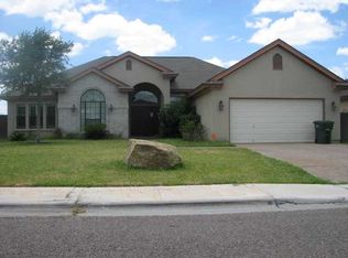 10820 Grenville Rd, Laredo, TX 78045