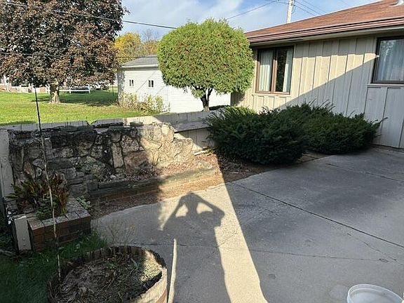 3rd image of 3736 N 12th PLACE