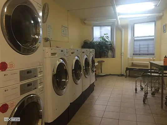 Rented by Citi Habitats | media 6