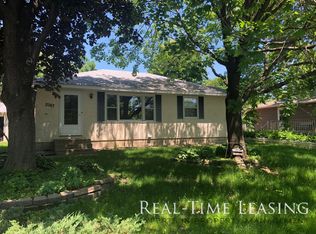 2067 Garnet Ln, Eagan, MN 55122