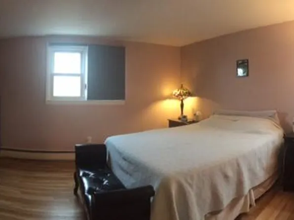 478 Putnam Ave APT 6, Cambridge, MA 02139