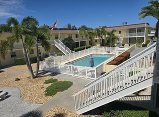 409 Manatee Ct APT 202, Venice, FL 34285