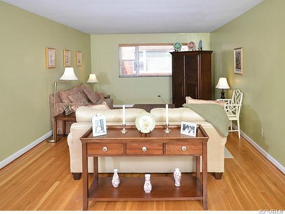 4th image of 3416 Grove Ave #U20