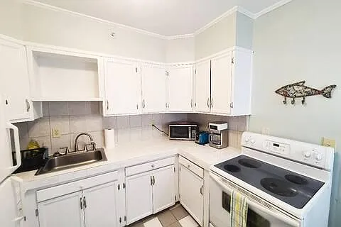 93 Union Ave #2