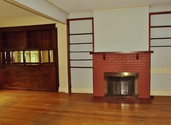 4th image of 1830 Goodrich Ave