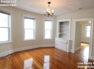 101 Conwell Ave #2, Somerville, MA 02144