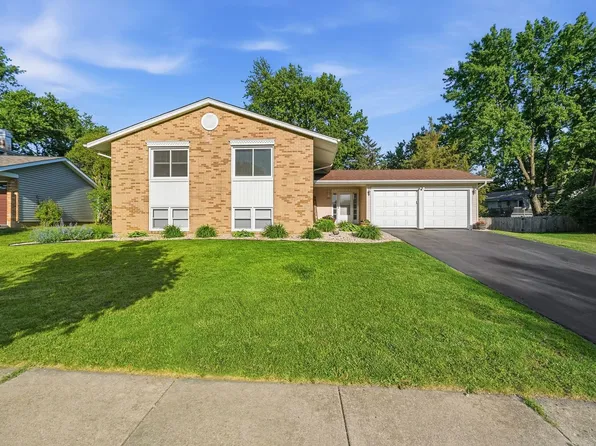 602 N Ashbury Ave, Bolingbrook, IL 60440