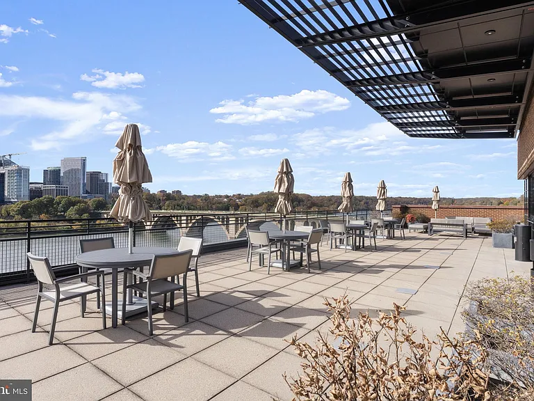 3303 Water St NW #4B — Photo 48
