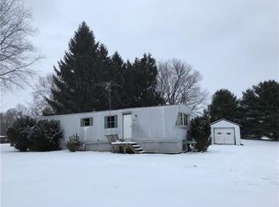 9882 S Lake Rd, Espyville, PA 16424