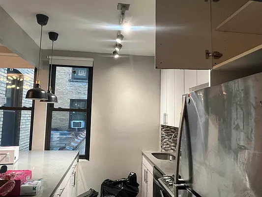 Rented by Premier One Realty LLC | media 15