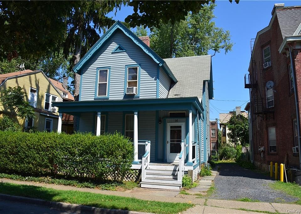 1st image of 16 Courtney Ave