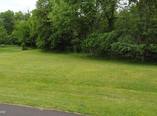 150 Osage Trl, Louisville, KY 40245