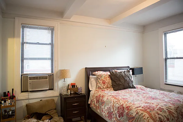 Rented by V W Realty Inc. | media 28