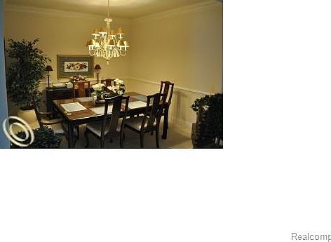 5th image of 44445 Broadmoor Blvd