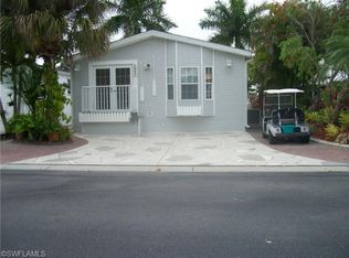 1063 Diamond Lake Cir, Naples, FL 34114