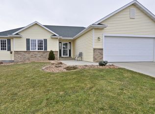 4355 Shetland Pl NW, Rochester, MN 55901