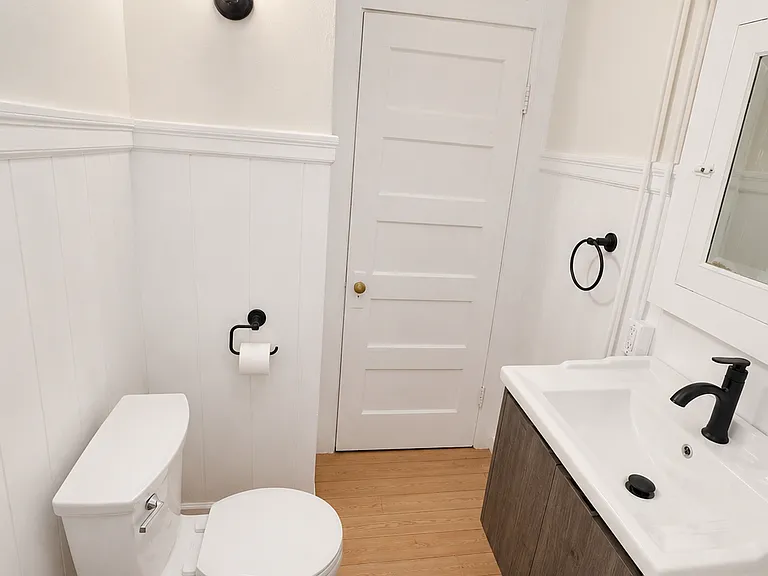 686 Lombard St #686 — Photo 4