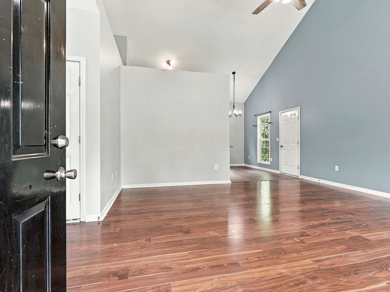 179 Wynnmeade Pkwy — Photo 2