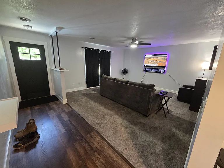 401 Stallion St — Photo 9
