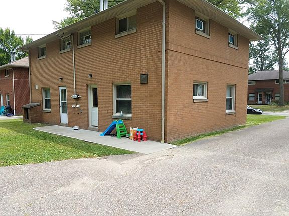 2nd image of 1149 Highland Ave