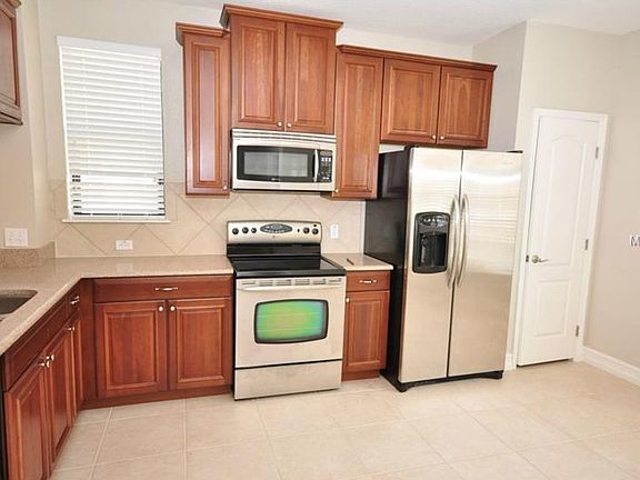 3rd image of 3801 Messina Dr