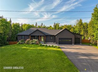 94 Freedom St, Douglas, NB E3G0Y1
