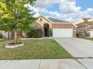 541 White Bud Ln, Fort Worth, TX 76131